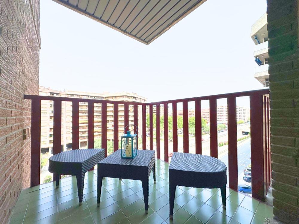 Dos Torres Tauriel - Espacioso Apartamento Con Impresionantes Vistas Y Garaje Privado Saragosse Extérieur photo