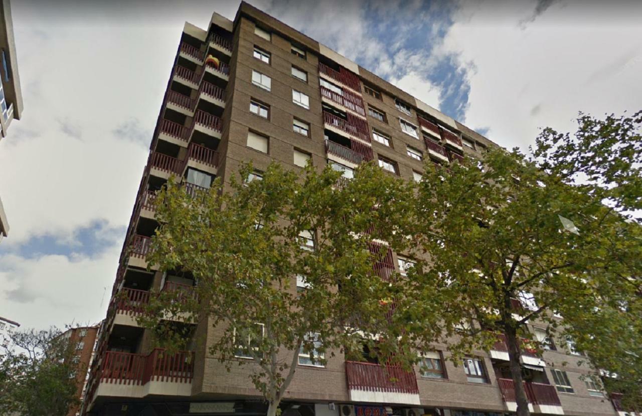 Dos Torres Tauriel - Espacioso Apartamento Con Impresionantes Vistas Y Garaje Privado Saragosse Extérieur photo